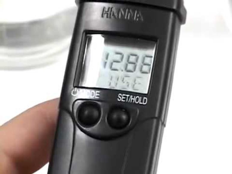 HI98130 Strumento tascabile per pH/EC/TDS/Temperatura – scala EC/TDS alta